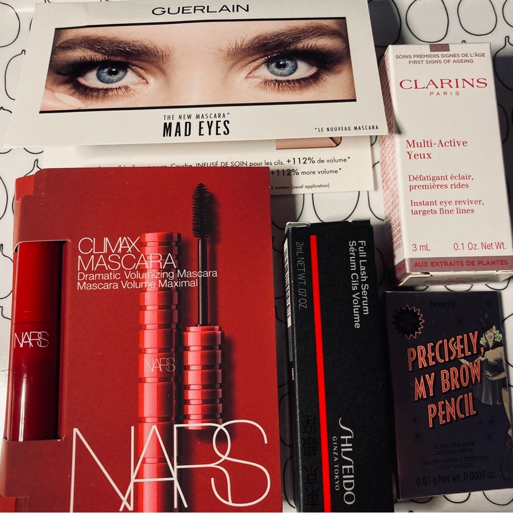 Deluxe EYE Sample Set - Try some goodies!